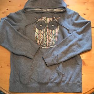 Empoyre Large hoodie in gray with pastel owl print, 75% cotton, 25% polyester.